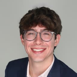 Spencer Wozniak headshot